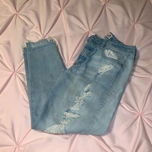 Ripped Boyfriend Jeans